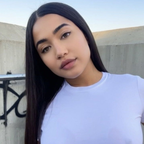 Any R. profile photo