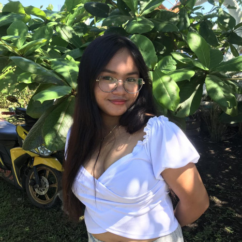 Pia J. profile photo