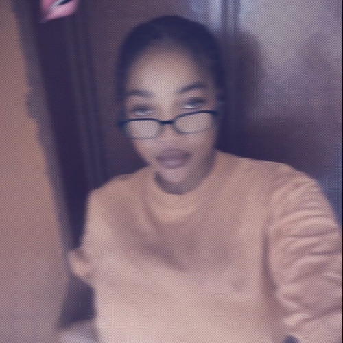 zee e.