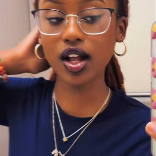 Margret I. profile photo