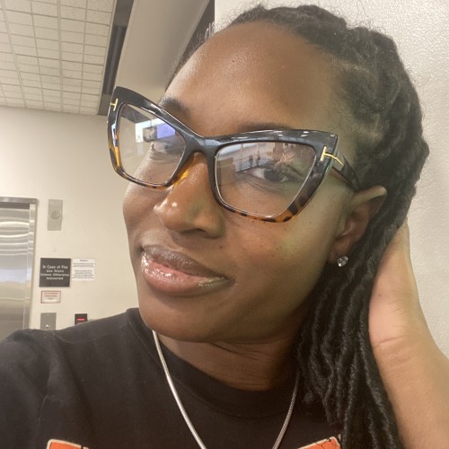 Eulaina C. profile photo