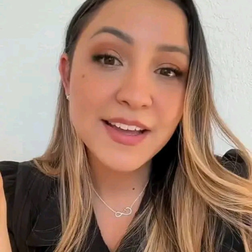 Stephanie  C. profile photo