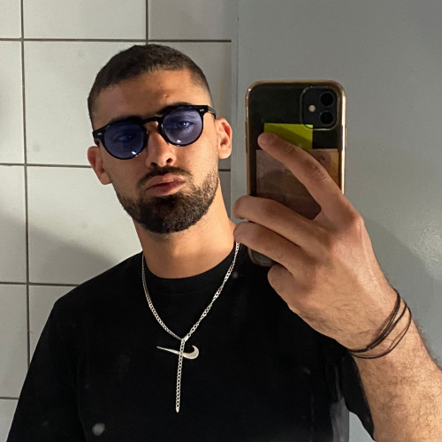 Yassine E.