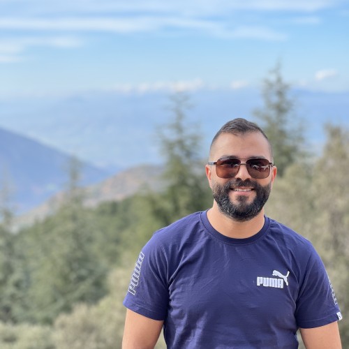 Omar E. profile photo