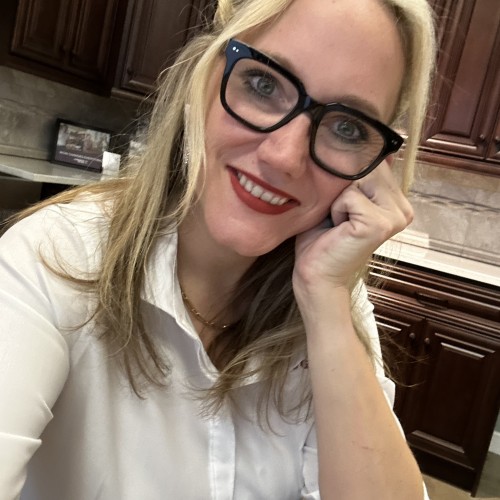 Mary D. profile photo