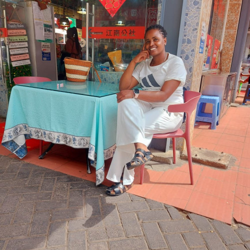 molline w. profile photo