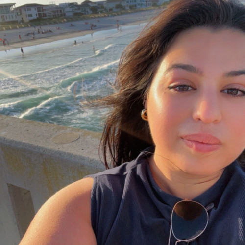 Nina k. profile photo