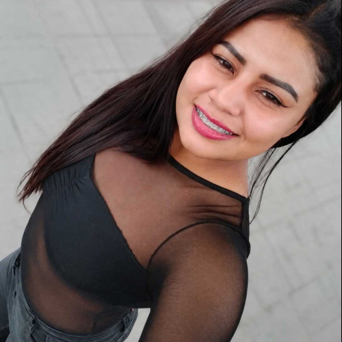 laura y. profile photo