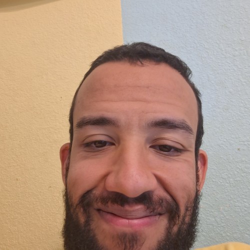 Nicolas D.