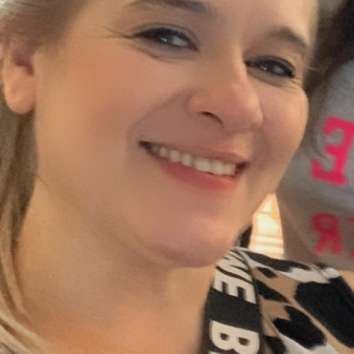 Liyia C.