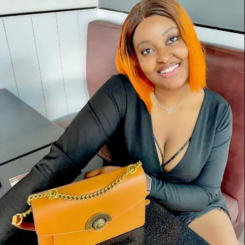 Favour E. profile photo