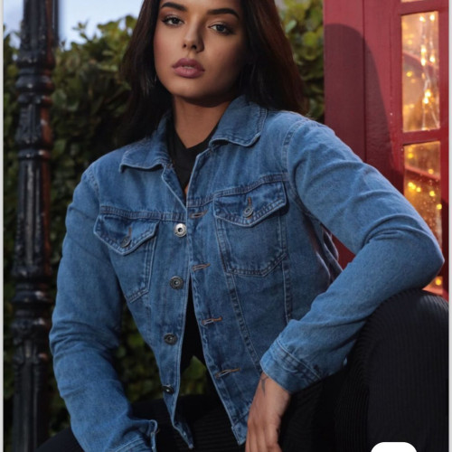 Bruna  L. profile photo