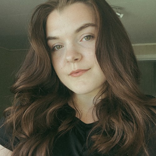 Julia L. profile photo