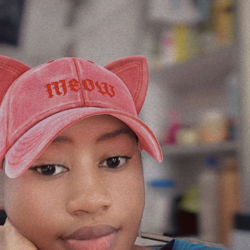 Melody G.