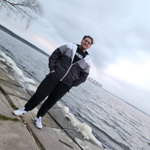 Simo H. profile photo