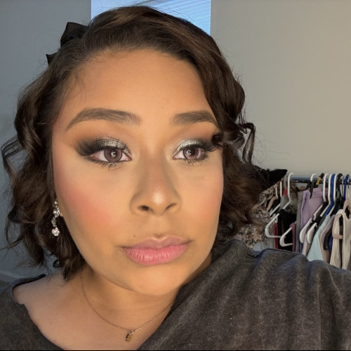 Alondra W. profile photo