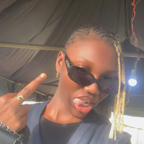 Tee j. profile photo