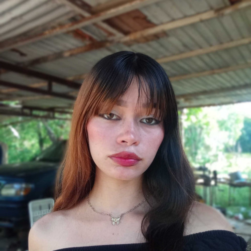 mariel R. profile photo