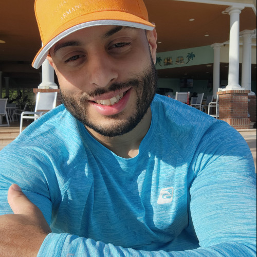 Julian  R. profile photo