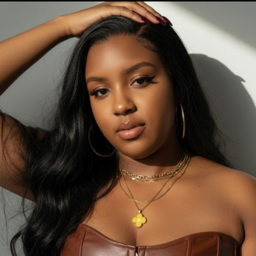 Reyna V. profile photo