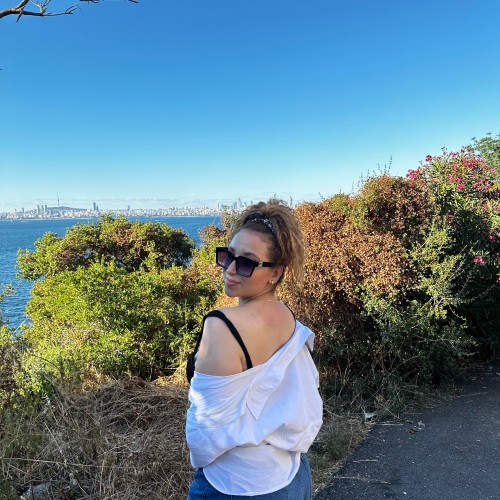 Eya J. profile photo