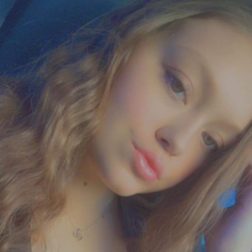 Elizabeth  M. profile photo