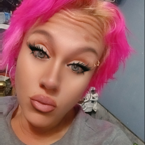 Lana R. profile photo