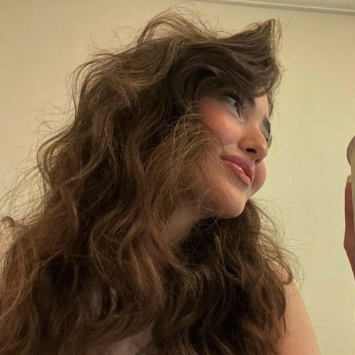 Muna J. profile photo