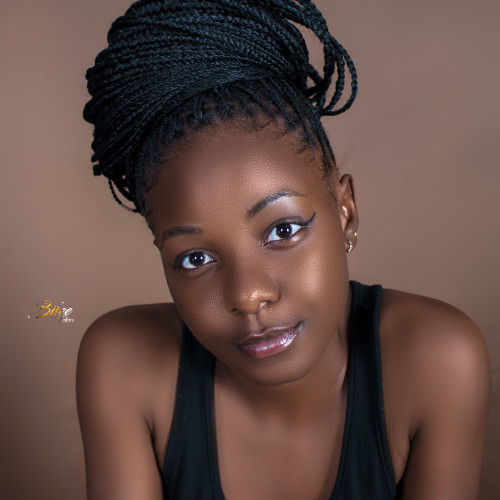 DORINE  J. profile photo