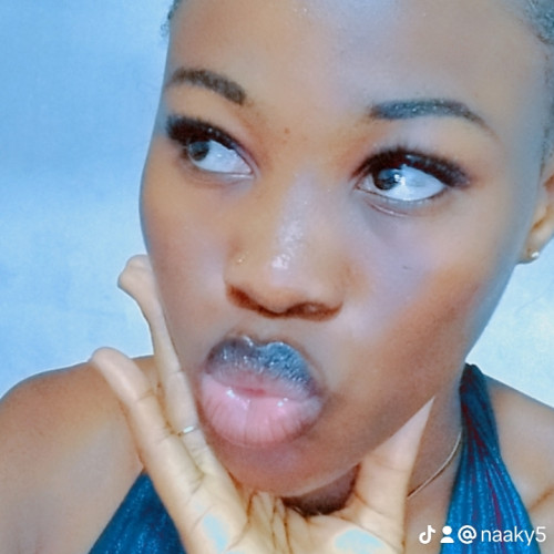 Naaky  E. profile photo