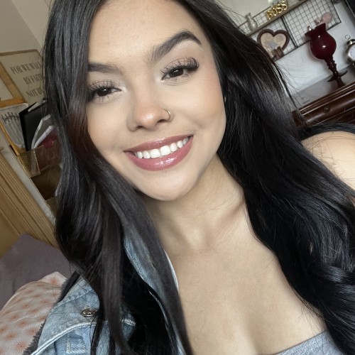 Yadira V.