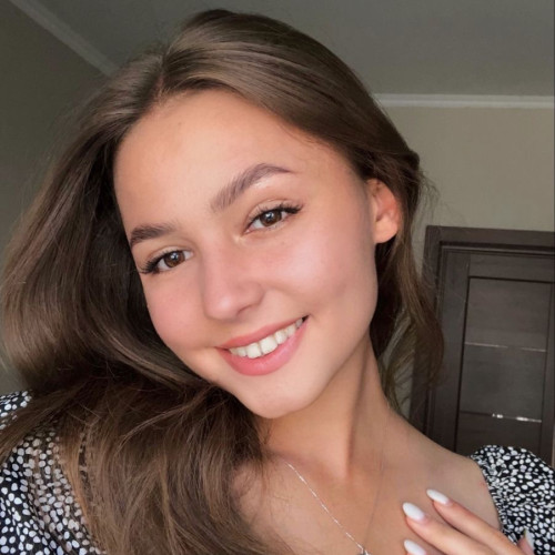 Lili K.