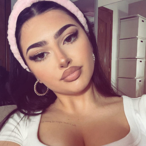 Ariana R.