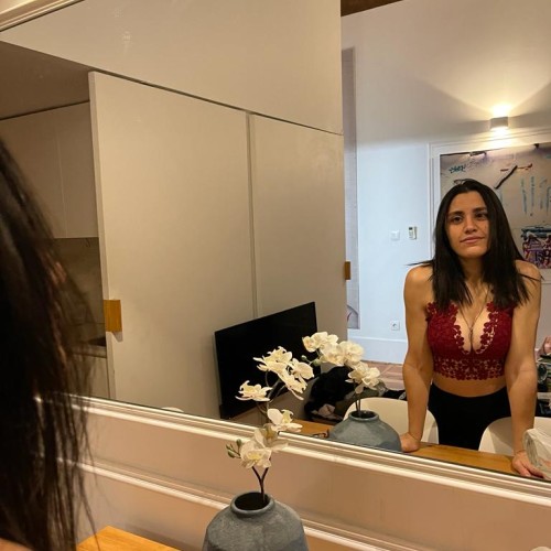 Dounya e.