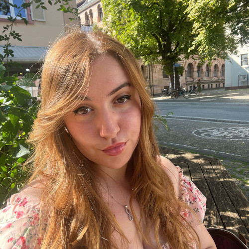 Ania S.