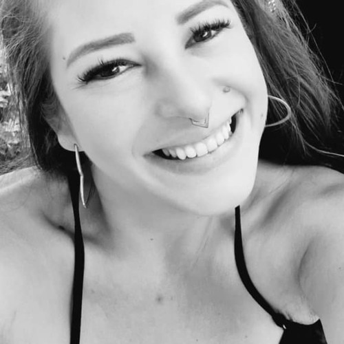 Mey L. profile photo