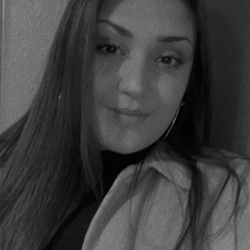 Anais A. profile photo