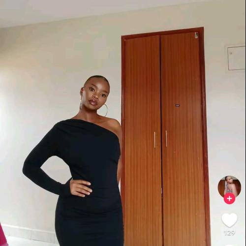 Naomi N. profile photo