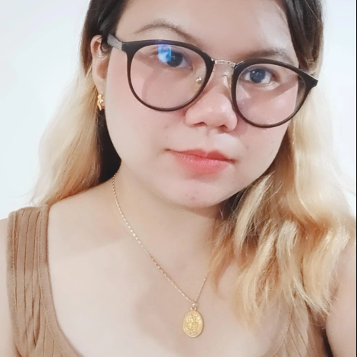 Arianne D.