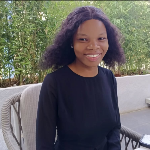 nayomi k. profile photo