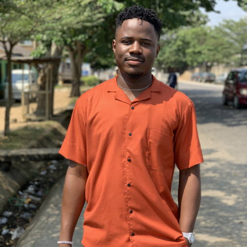 Ateb B. profile photo