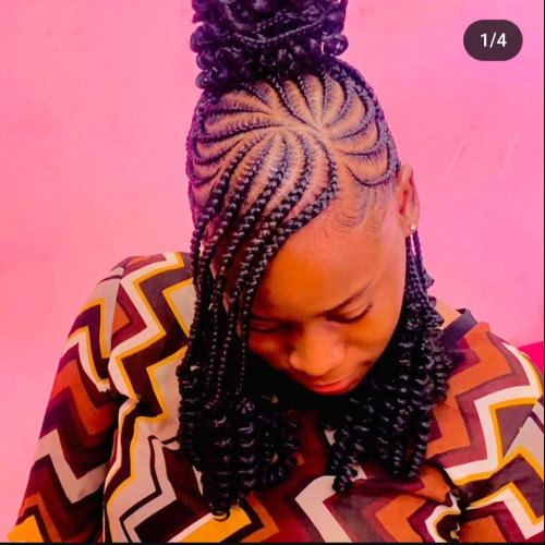 lean M. profile photo
