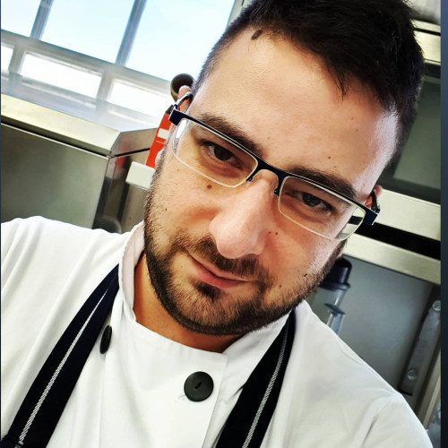 Bernardo R. profile photo