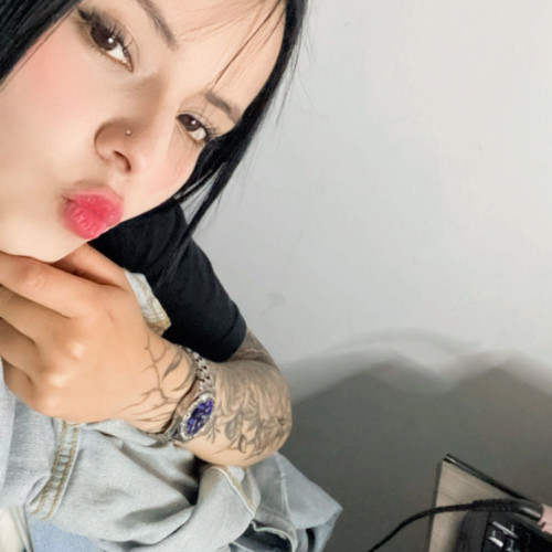 Nicolle E. profile photo
