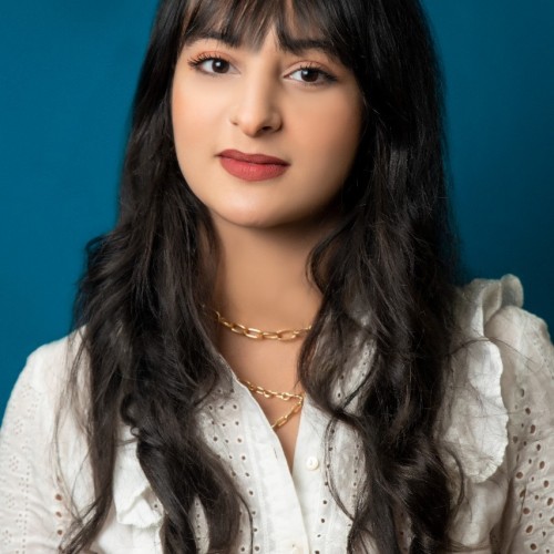 Khaoula L.