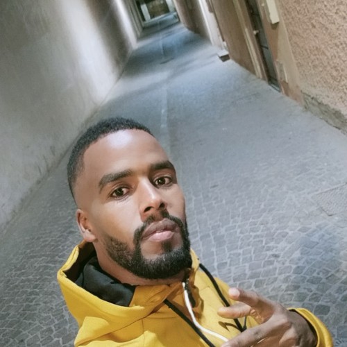 Mustapha E.
