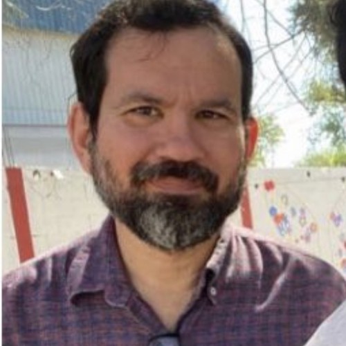 Alberto R.