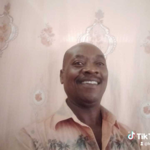 justus E. profile photo