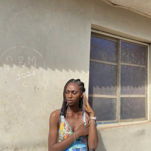 Iwaloye D.