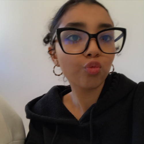 Dafne L. profile photo